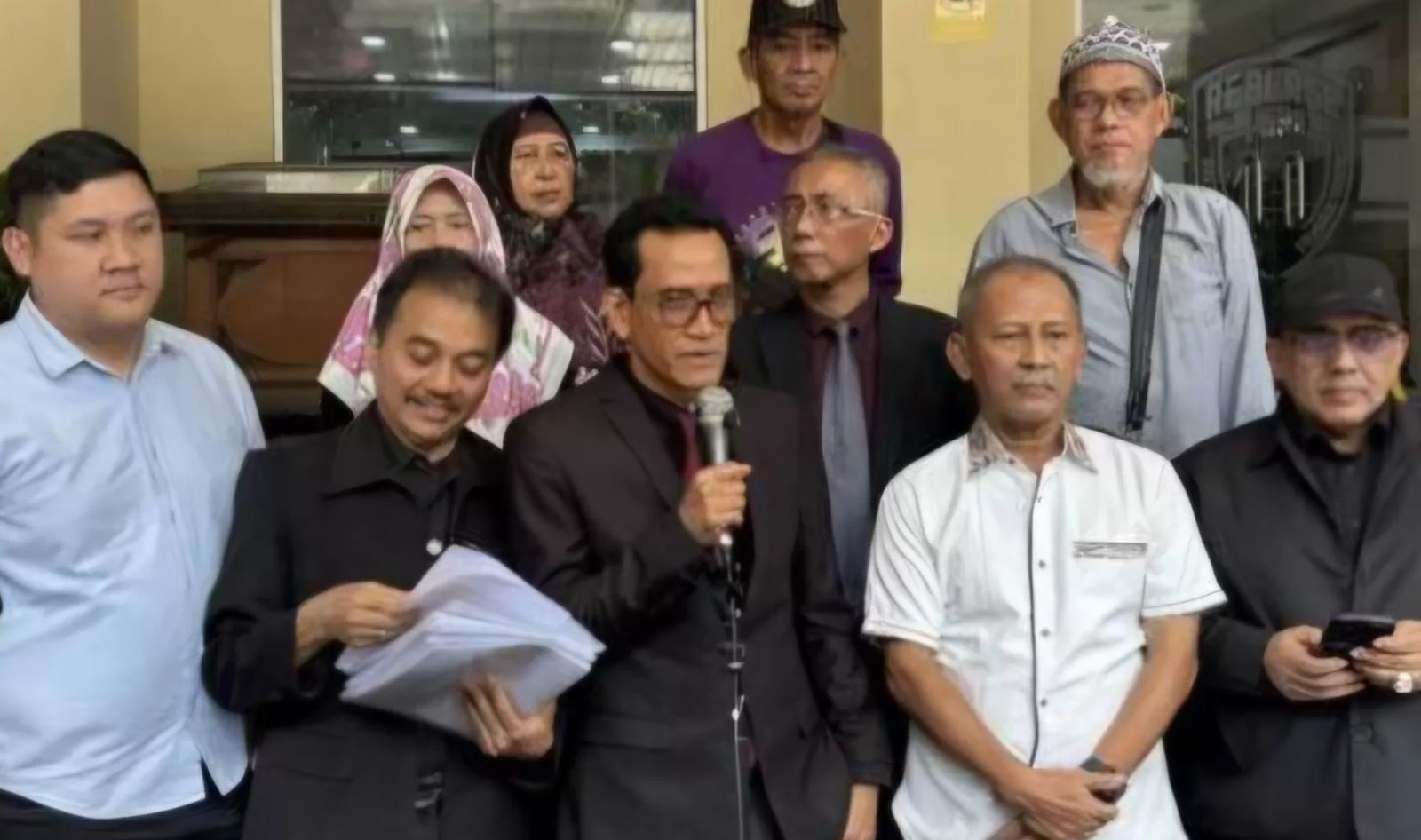 Refly Harun Ungkap Alasan Rismon Sianipar Membelot dari Roy Suryo dan Dokter Tifa!