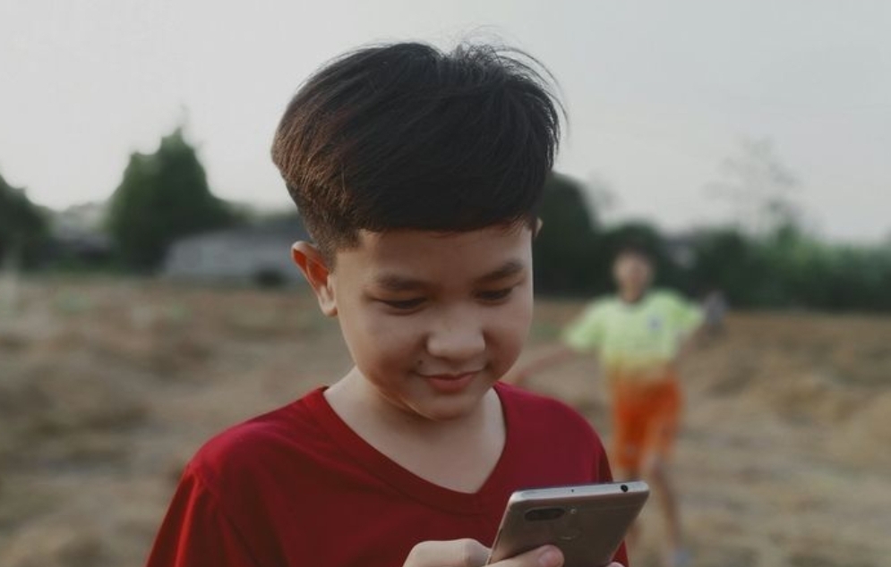 PP Tunas Resmi Berlaku, Media Sosial Wajib Berubah demi Lindungi Anak Indonesia