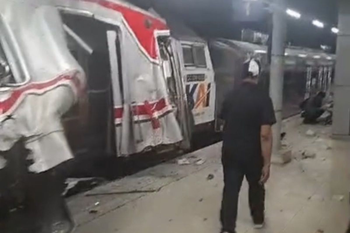 Kecelakaan Kereta di Bekasi Timur, Basarnas Kerahkan Tim Elit BSG